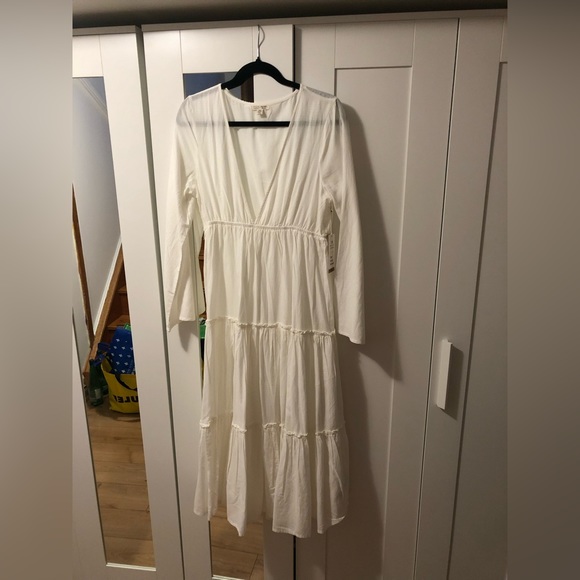 BILLABONG x The Salty Blonde Beach Coverup - Picture 1 of 4